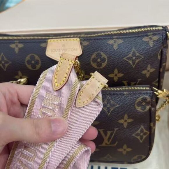 LOUIS VUITTON bag - Picture 4 of 6